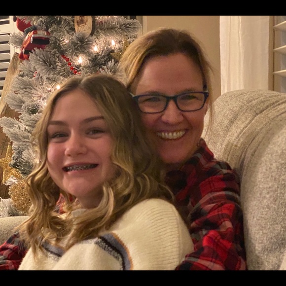 Meet your Posher, Cristen - Picture 1 of 1